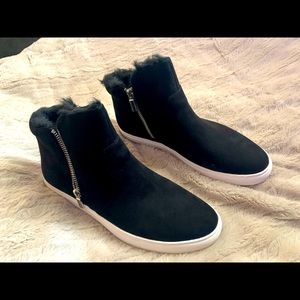 Kenneth Cole Kailyn Bootie